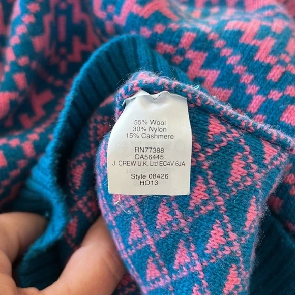 J. Crew cashmere blend sweater. - Picture 4 of 4